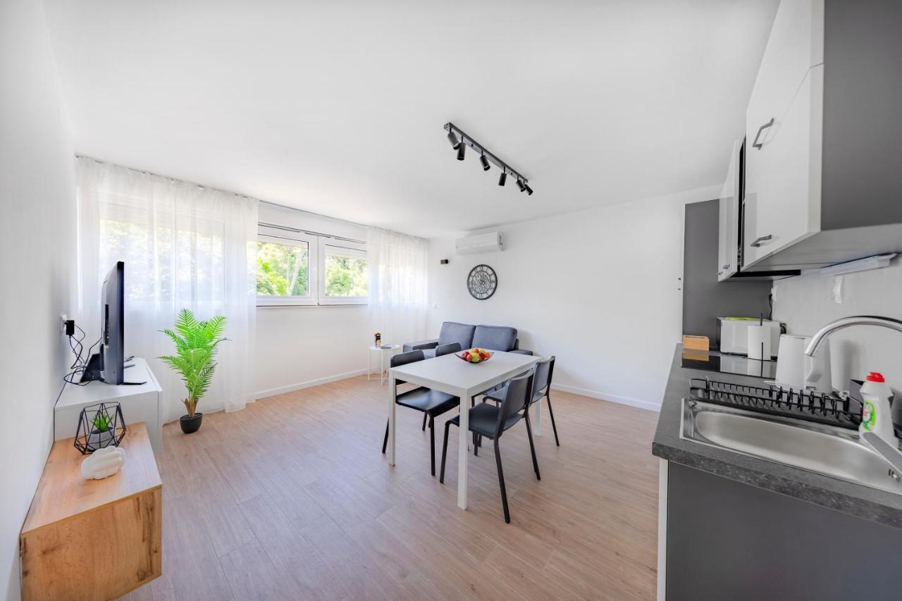 Apartment Fani With Free Private Parking ドゥブロブニク エクステリア 写真